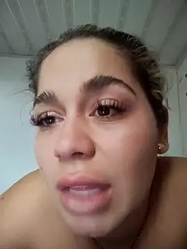 LaurenWelly  online show from November 15, 7:18 pm