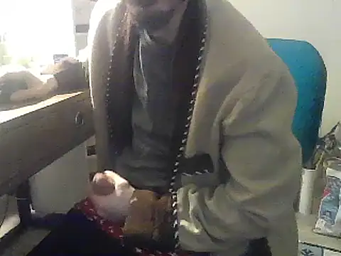 Snapshot of kallaviz chatting on January 6, 10:14 pm kallaviz online show from January 6, 10:14 pm