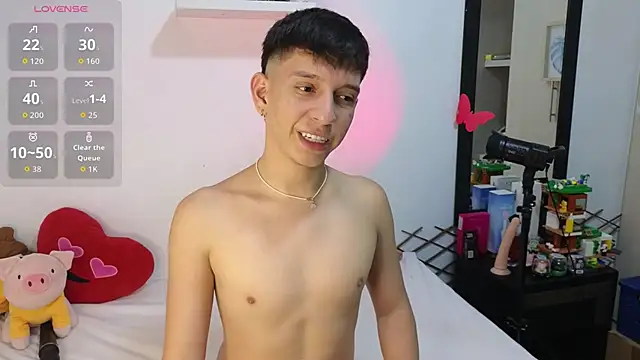 milky  boy  online show from March 12, 9:52 pm