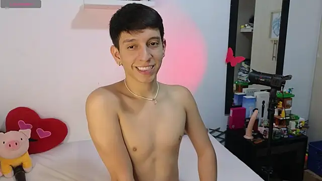 milky  boy  online show from April 13, 12:58 am