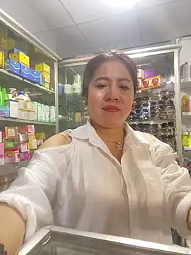 Snapshot of Cesywet chatting on March 11, 3:47 am Cesywet online show from March 11, 3:47 am