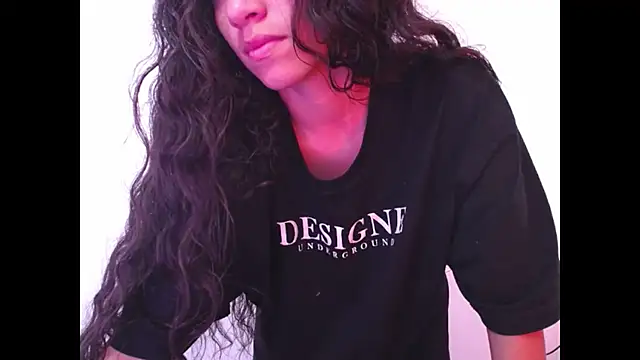 Snapshot of daniela_rivasth chatting on October 23, 6:01 am daniela rivasth online show from October 23, 6:01 am