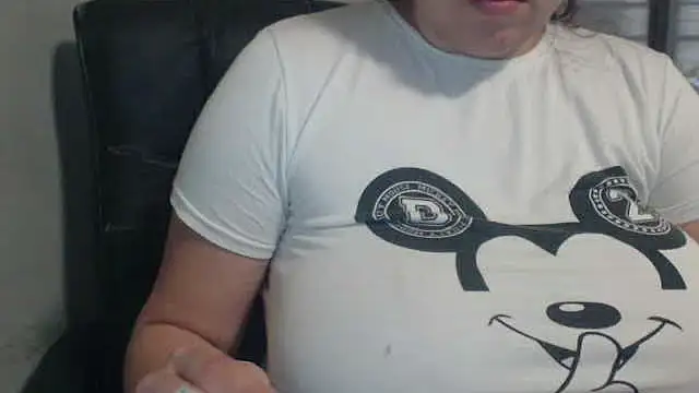 Snapshot of sexyfuckers chatting on November 5, 5:32 am sexyfuckers online show from November 5, 5:32 am