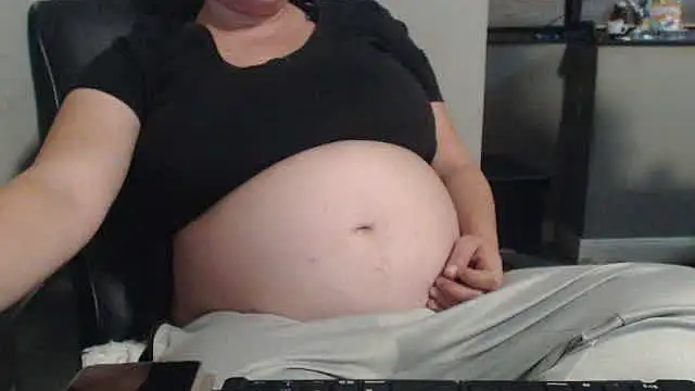 Snapshot of sexyfuckers chatting on October 19, 5:37 pm sexyfuckers online show from October 19, 5:37 pm
