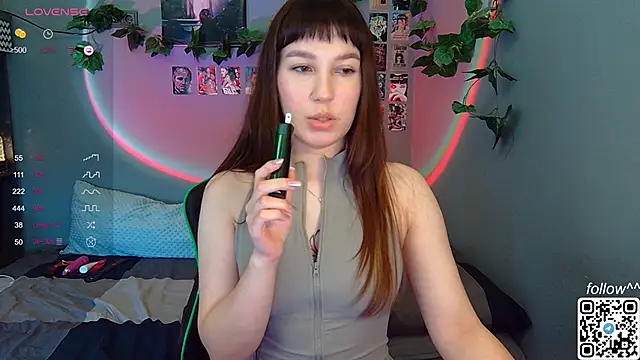 Cutie Vicky online show from January 10, 4:22 am