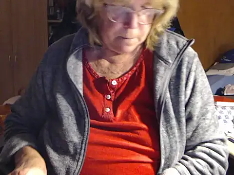 Snapshot of _sunshine__ chatting on December 22, 5:13 pm sunshine online show from December 22, 5:13 pm