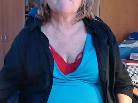 Snapshot of _sunshine__ chatting on January 7, 7:46 am sunshine online show from January 7, 7:46 am