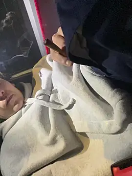 oscaar mb22 online show from January 9, 6:04 pm