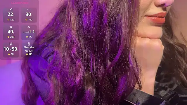 Elinatiranda online show from March 10, 10:58 pm