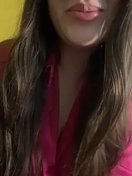 Elinatiranda online show from May 28, 9:38 am