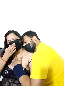 Snapshot of punecouple6 chatting on December 19, 2:13 pm punecouple6 online show from December 19, 2:13 pm