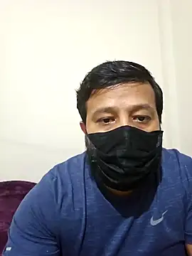 Snapshot of punecouple6 chatting on January 4, 8:37 pm punecouple6 online show from January 4, 8:37 pm