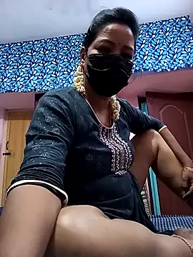 Snapshot of Tamil_sreelekha chatting on November 4, 4:00 pm Tamil sreelekha online show from November 4, 4:00 pm