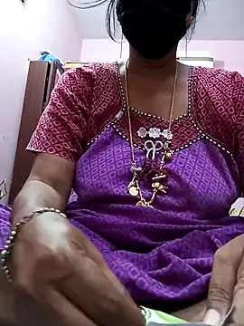 Tamil sreelekha online show from March 11, 11:58 pm