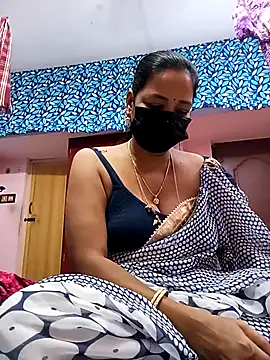 Snapshot of Tamil_sreelekha chatting on November 23, 1:43 pm Tamil sreelekha online show from November 23, 1:43 pm