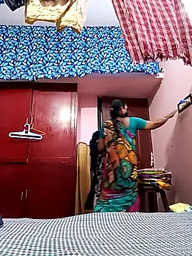 Snapshot of Tamil_sreelekha chatting on December 2, 4:36 am Tamil sreelekha online show from December 2, 4:36 am