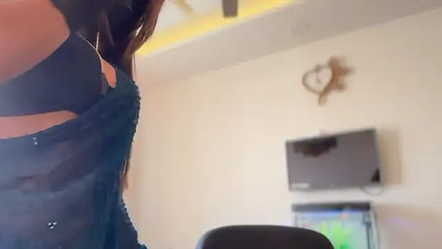 Hotty-Sana online show from February 6, 5:14 am