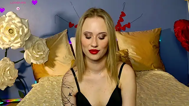 SashaBrooks online show from April 10, 2:13 pm