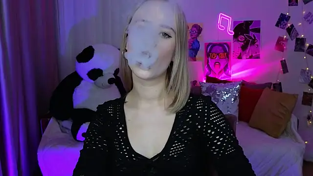 SashaBrooks online show from October 4, 6:31 pm