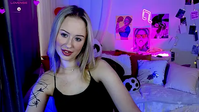 SashaBrooks online show from March 11, 2:22 pm