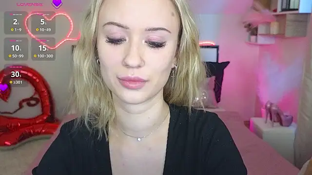 SashaBrooks online show from February 16, 2:05 pm