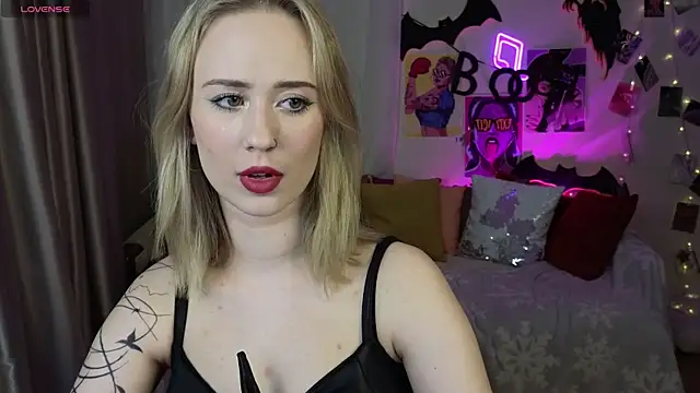 SashaBrooks online show from November 2, 1:38 pm