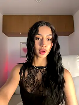 Snapshot of maddy_bronw_ chatting on October 28, 10:52 pm maddy bronw online show from October 28, 10:52 pm