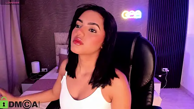 Cristal  adams online show from October 26, 12:16 pm