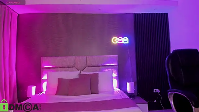 Cristal  adams online show from September 28, 12:23 pm