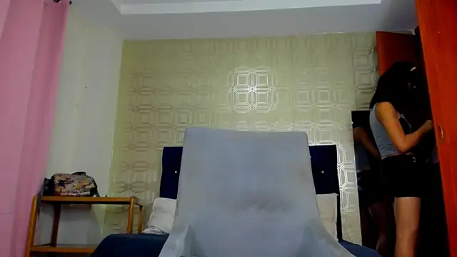 Snapshot of evelyn_wine chatting on February 26, 7:42 pm evelyn wine online show from February 26, 7:42 pm