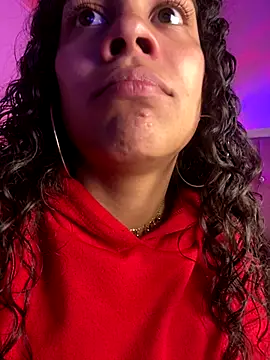 NINA 18 YEARS online show from November 3, 9:29 pm