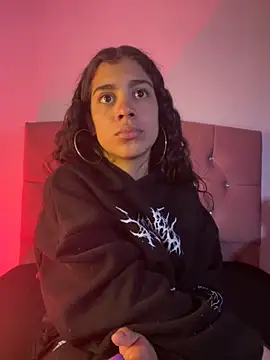 NINA 18 YEARS online show from September 26, 8:38 pm