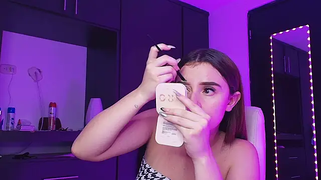 TinaJonnes  online show from March 17, 4:48 am