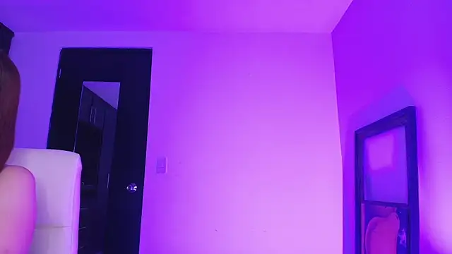 TinaJonnes  online show from February 15, 5:41 am