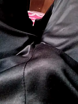 Bass12342a online show from March 25, 10:47 am