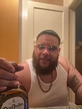 fatboyjayohh126 online show from April 19, 1:06 am