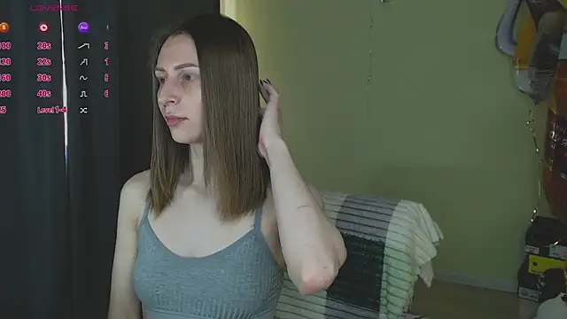OaklynDobson online show from September 14, 2:28 pm