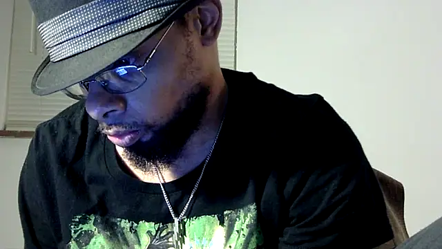 Snapshot of WhiskeyWood_DuhGOD chatting on February 27, 2:25 am WhiskeyWood DuhGOD online show from February 27, 2:25 am