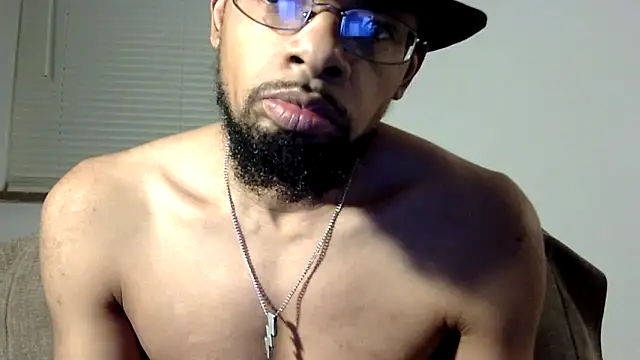 Snapshot of WhiskeyWood_DuhGOD chatting on March 12, 2:09 am WhiskeyWood DuhGOD online show from March 12, 2:09 am