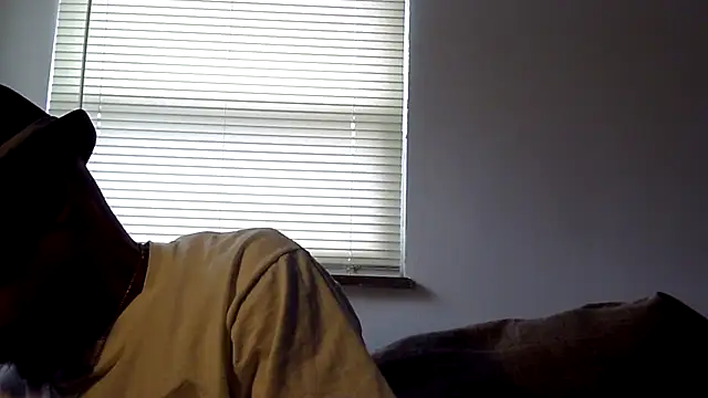 Snapshot of WhiskeyWood_DuhGOD chatting on March 3, 8:32 pm WhiskeyWood DuhGOD online show from March 3, 8:32 pm