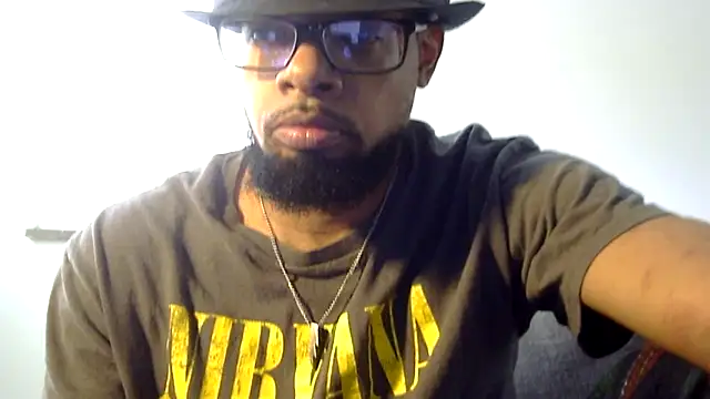 Snapshot of WhiskeyWood_DuhGOD chatting on October 15, 4:59 pm WhiskeyWood DuhGOD online show from October 15, 4:59 pm