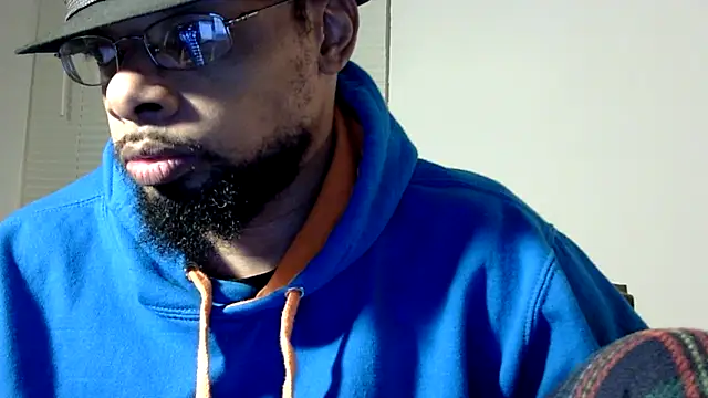 Snapshot of WhiskeyWood_DuhGOD chatting on February 15, 2:26 am WhiskeyWood DuhGOD online show from February 15, 2:26 am