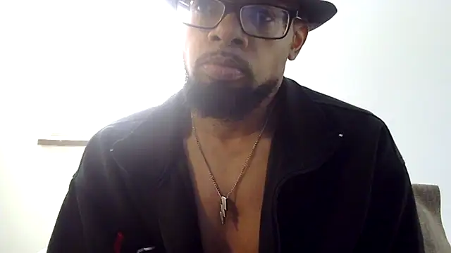 Snapshot of WhiskeyWood_DuhGOD chatting on October 10, 4:41 pm WhiskeyWood DuhGOD online show from October 10, 4:41 pm
