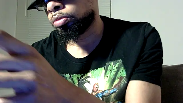 Snapshot of WhiskeyWood_DuhGOD chatting on February 17, 2:31 am WhiskeyWood DuhGOD online show from February 17, 2:31 am