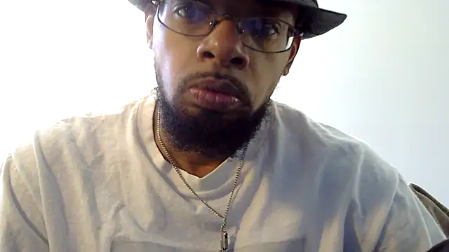 Snapshot of WhiskeyWood_DuhGOD chatting on March 10, 4:35 pm WhiskeyWood DuhGOD online show from March 10, 4:35 pm