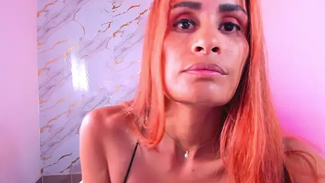 coralcarter1 online show from September 9, 2:04 pm