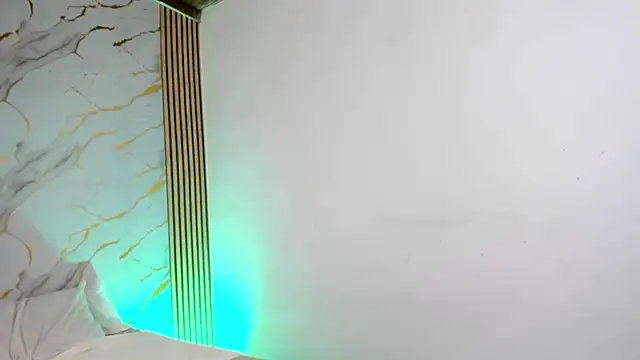 coralcarter1 online show from November 9, 6:45 pm