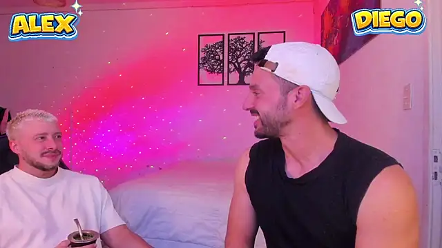 Snapshot of AlexJaz11 chatting on May 30, 11:16 am AlexJaz11 online show from May 30, 11:16 am