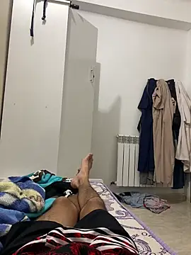 alex-riadh online show from March 10, 11:42 pm