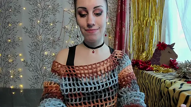 Mary0Lou online show from December 26, 5:37 am